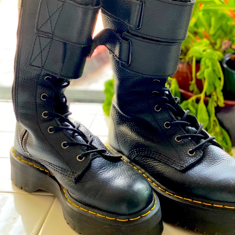 Great hardly used and not made any more !